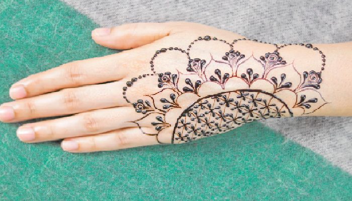 Arabic mehendi